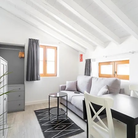 Apart Otel Jardines Villaverde 4*