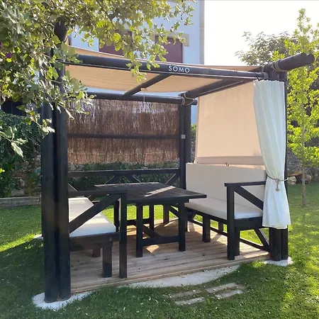 Jardines Villaverde 公寓式酒店 4*