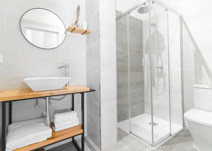 アパートホテル Jardines Villaverde Villaverde de Pontones