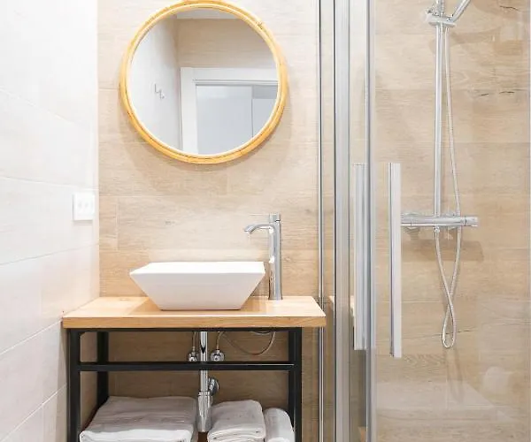 アパートホテル Jardines Villaverde 4*