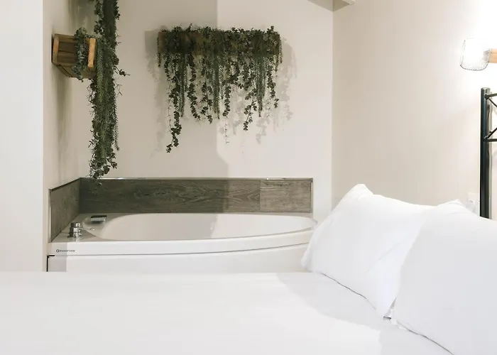 Aparthotel Jardines Villaverde Villaverde de Pontones