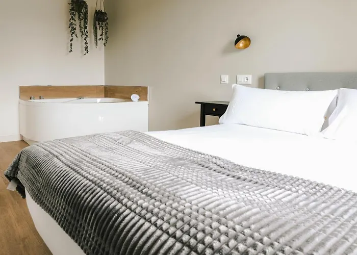 Апарт-отель Jardines Villaverde Villaverde de Pontones